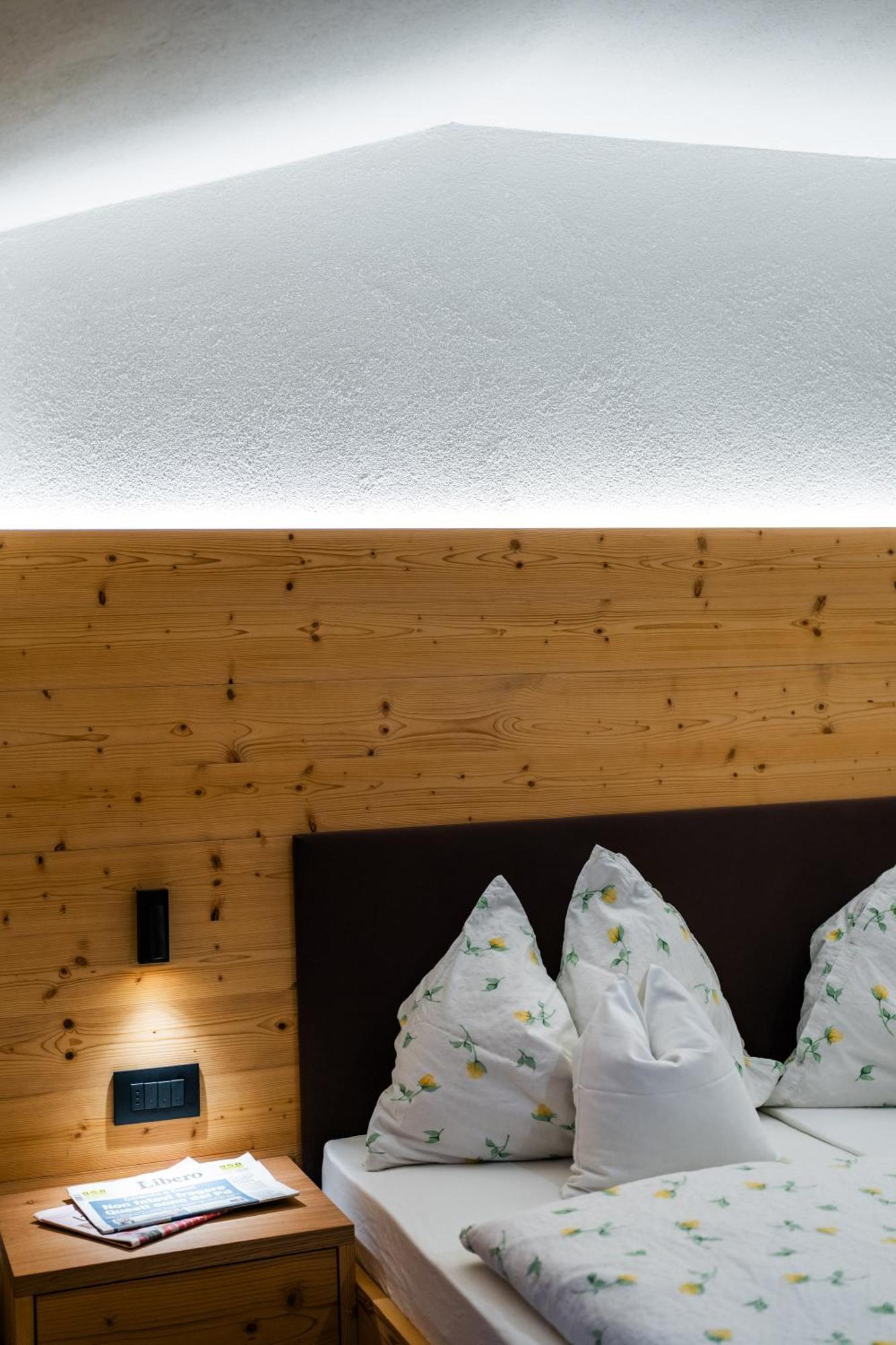 Garni Edera Hotel Corvara In Badia Bagian luar foto